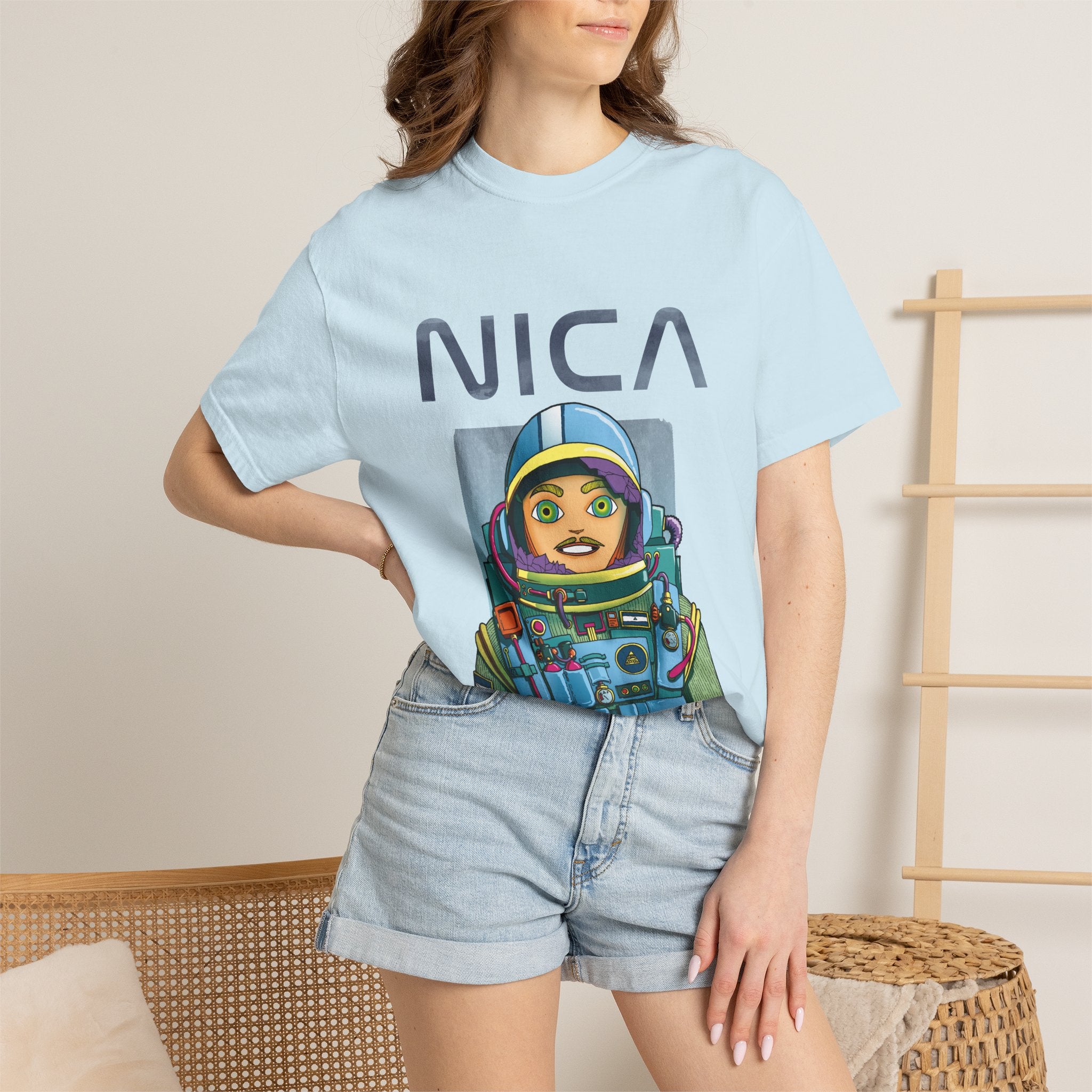 Güegüense Cosmonauta — NICA Tee